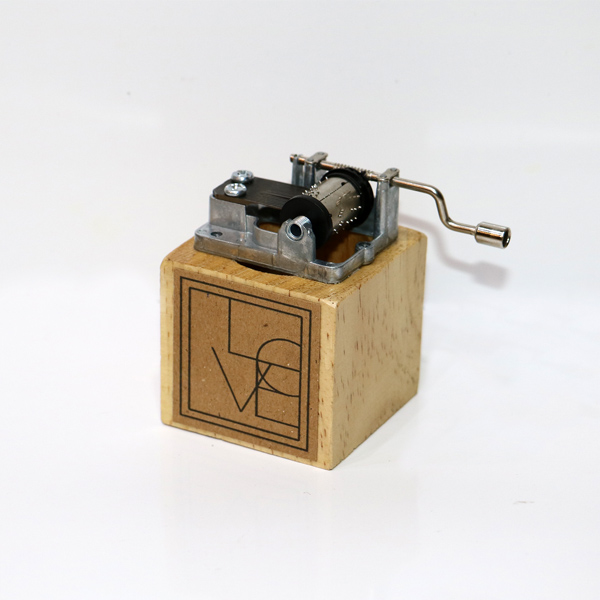 lighter1 سفارش آنلاین جعبه موزیکال ، خرید جعبه موسیقی ارزان ، خرید جعبه موزیکال خاص